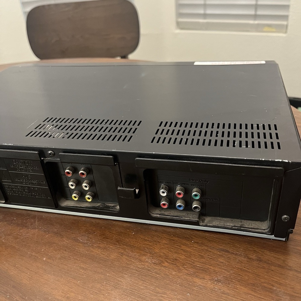 Sony SLV-D380P VCR VHS Combo Recorder Hi-Fi Stereo DVD Player Won't Read - Picture 5 of 7